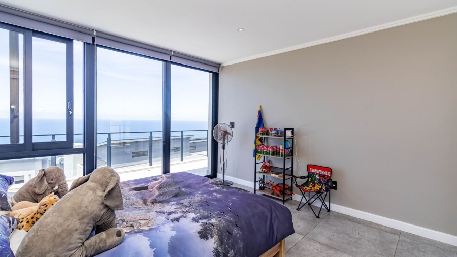 4 Bedroom Property for Sale in Le Grand Golf Estate Western Cape